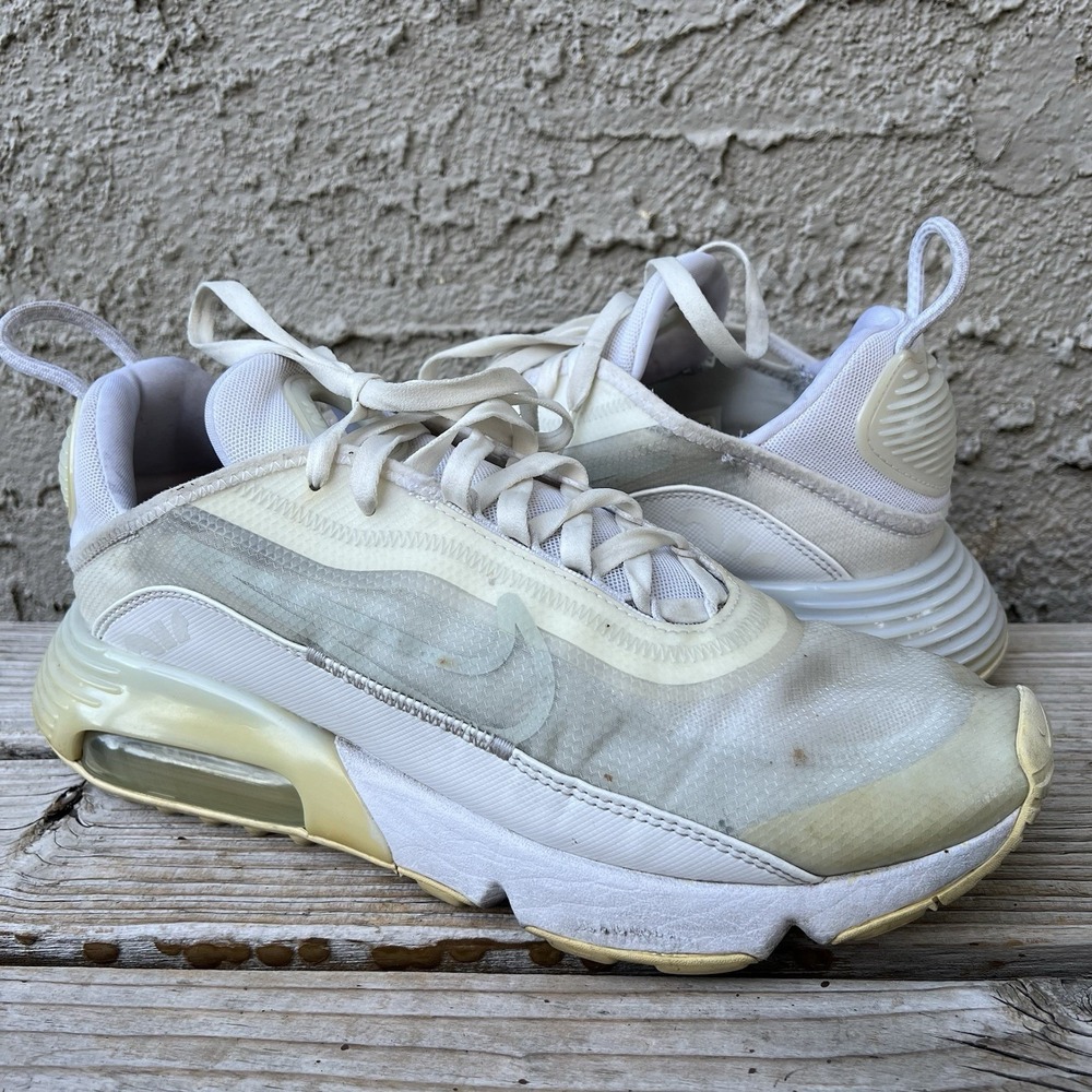 NIKE Shoes Men Size 12 AIR MAX 2090 MENS CASUAL ATHLETIC FASHION